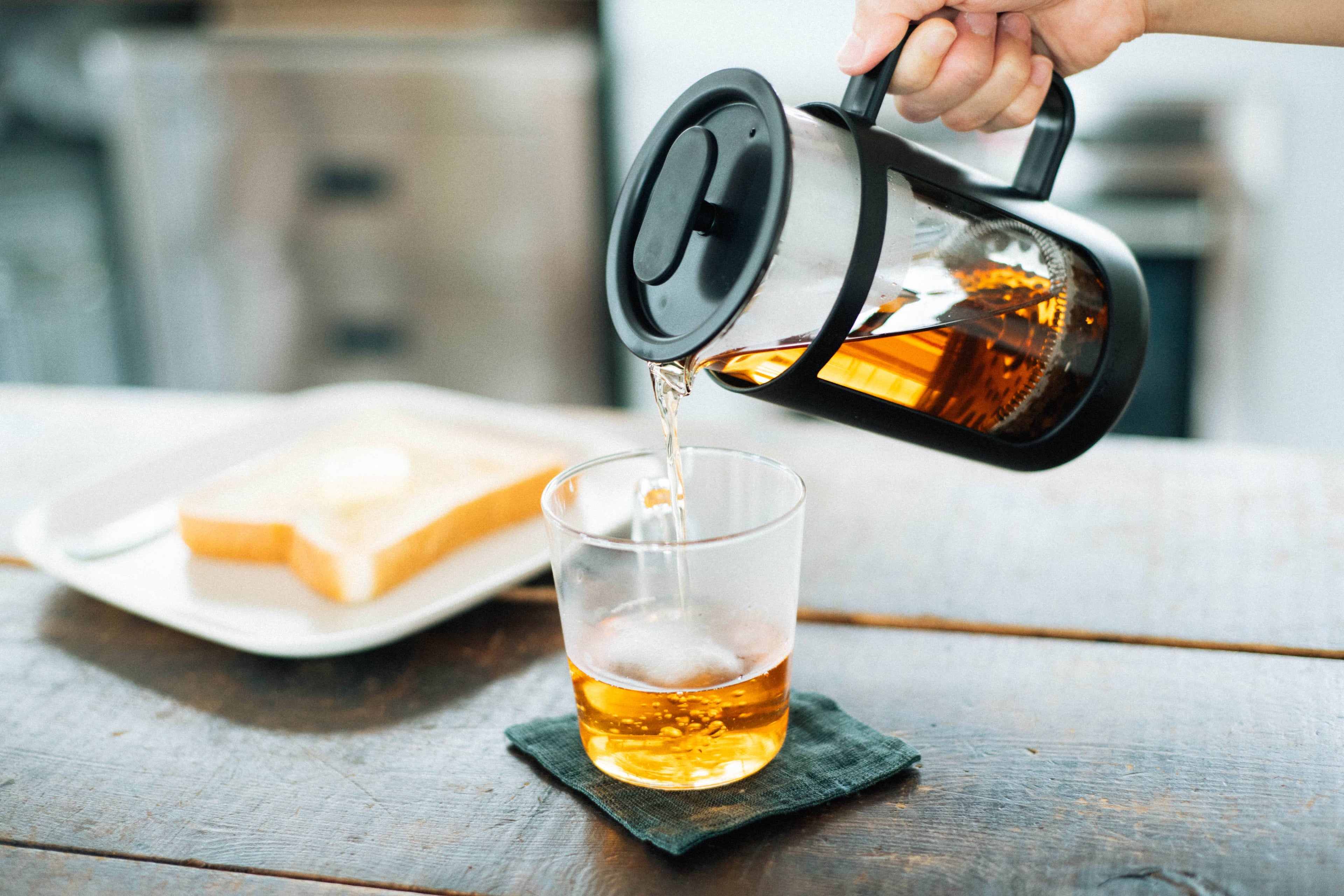 Hario Cafe Press — Coffee & Tea Press